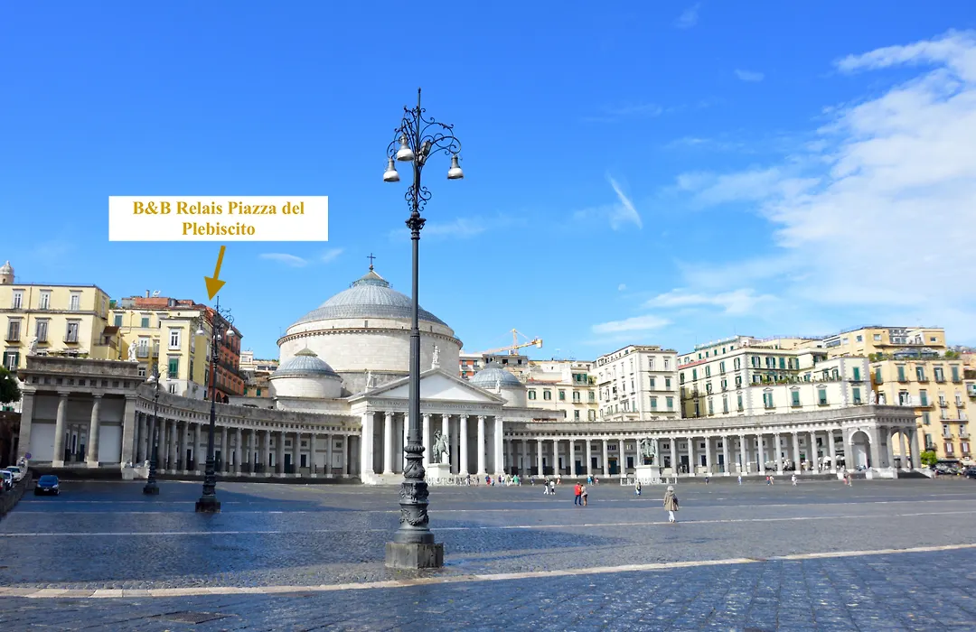Relais Piazza Del Plebiscito B&B-1